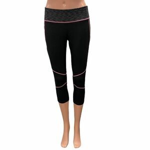 Ideology cropped leggings in Size Medium